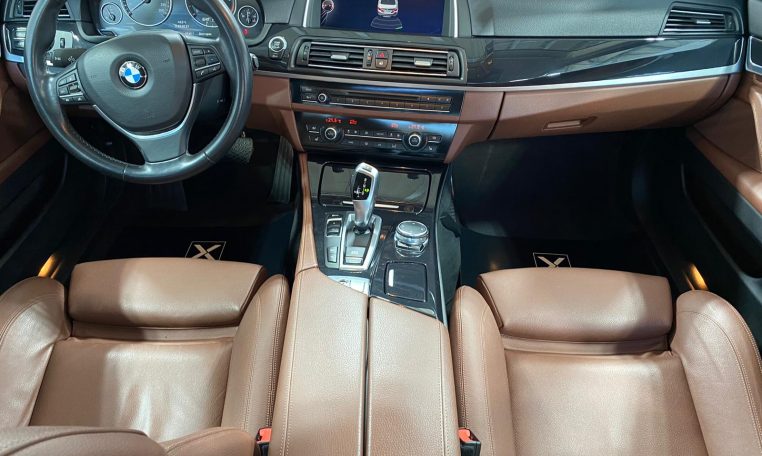 BMW 530d X Drive