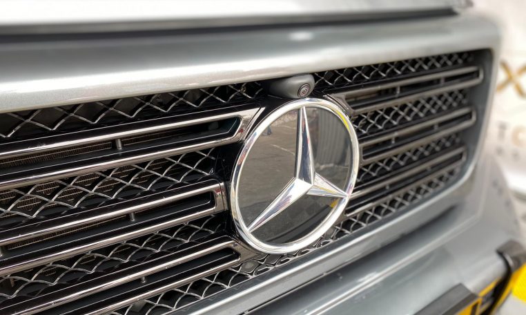 Mercedes Benz G500